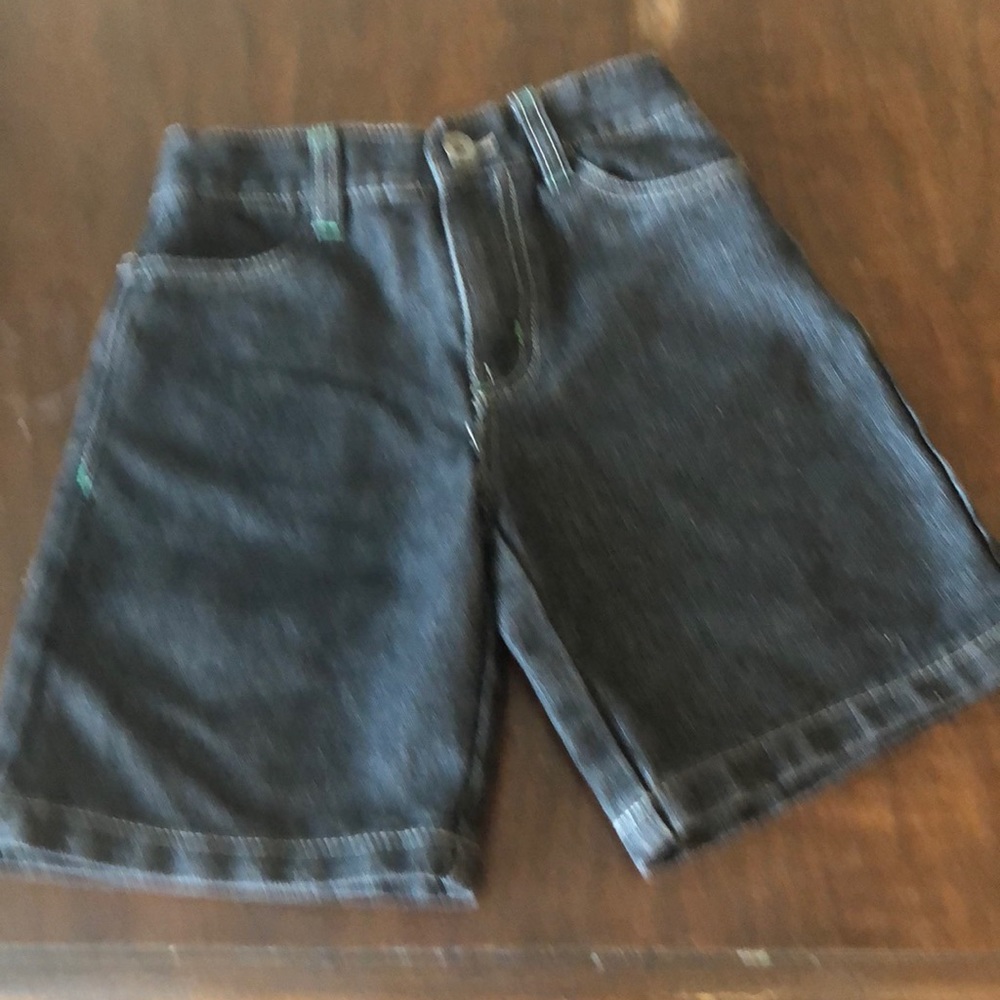 Boys Ecko shorts. Logo on back.